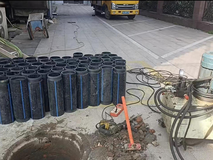 乐山PE置换管厂家 DN315置换管 非开挖管短管置换